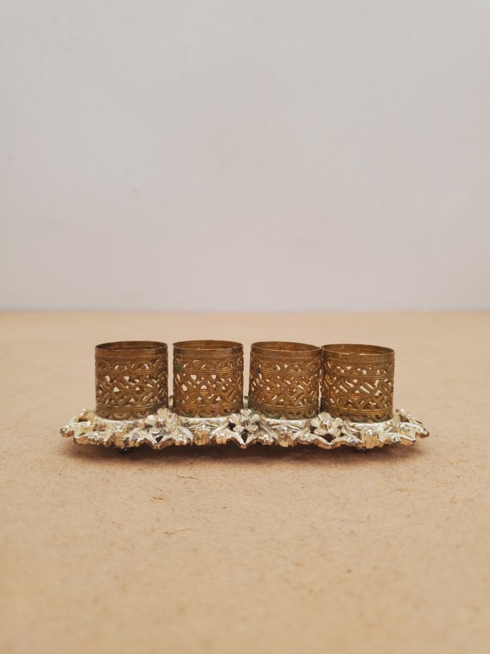 Vintage lipstick holder - Victorian lipstick organizer vintage golden lipstick